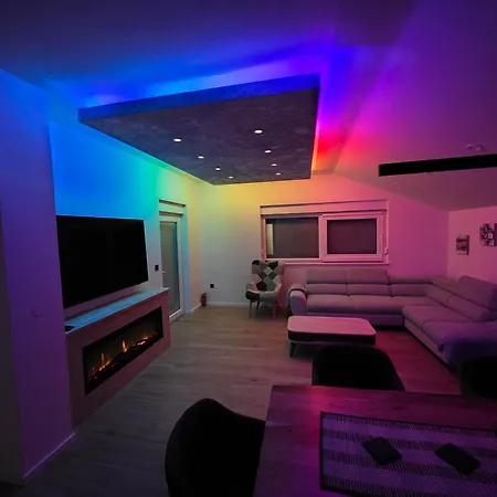 Apartment Sky Cube
