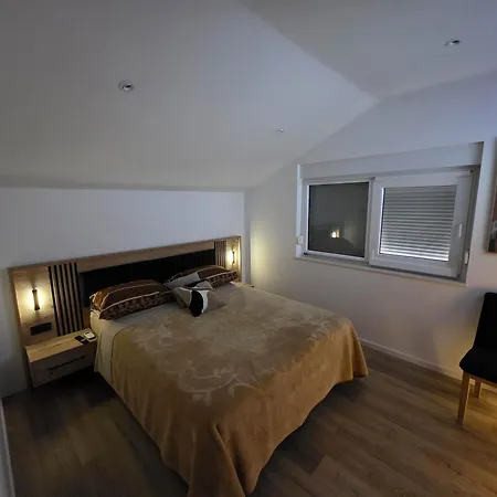 Sky Cube Apartment